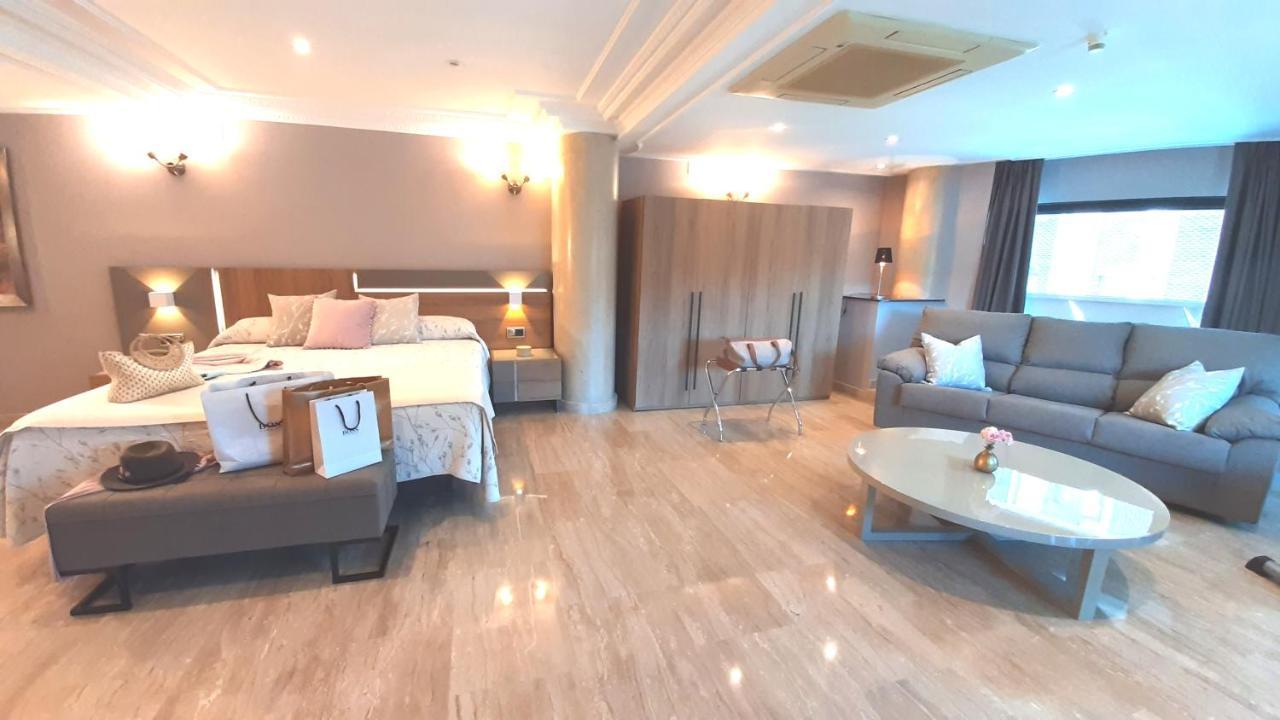 Hotel Nueva Plaza Maliano Ngoại thất bức ảnh