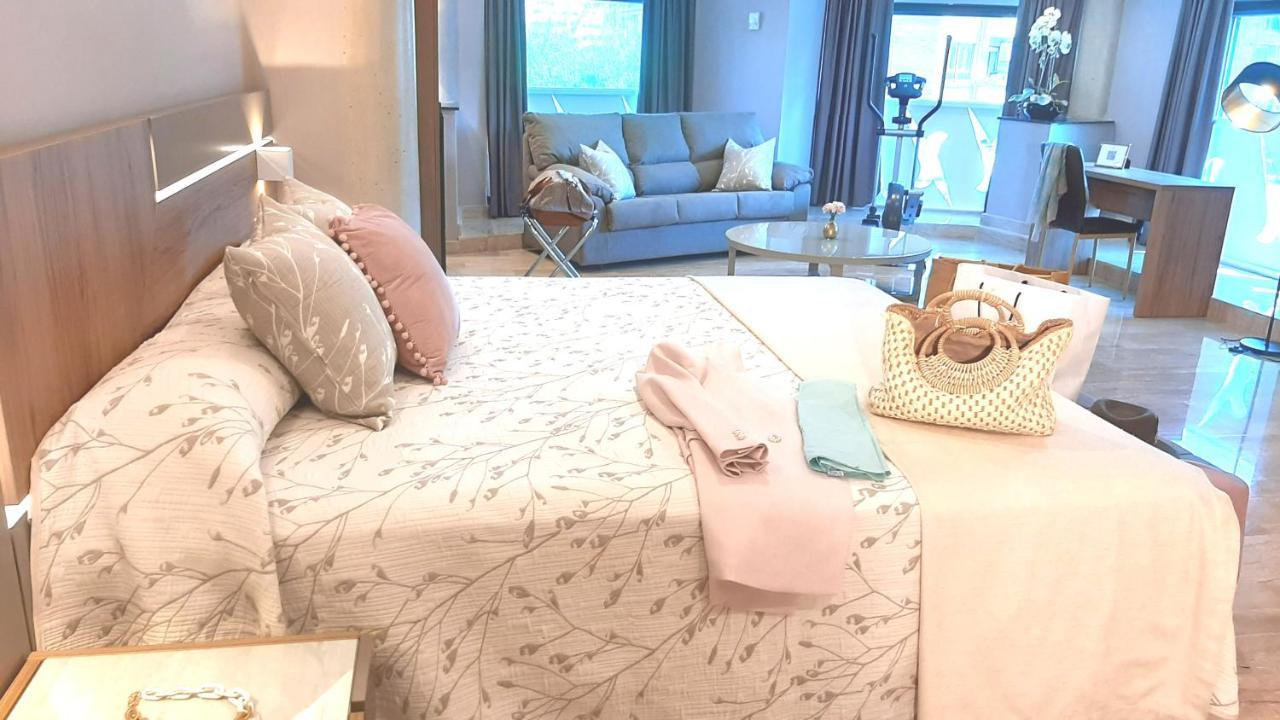 Hotel Nueva Plaza Maliano Ngoại thất bức ảnh