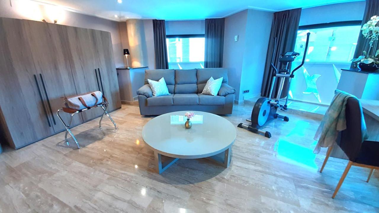 Hotel Nueva Plaza Maliano Ngoại thất bức ảnh