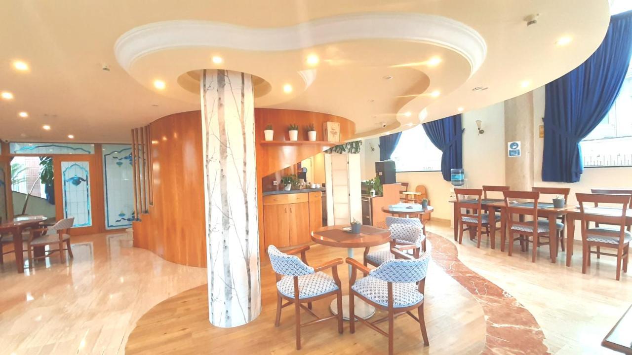 Hotel Nueva Plaza Maliano Ngoại thất bức ảnh