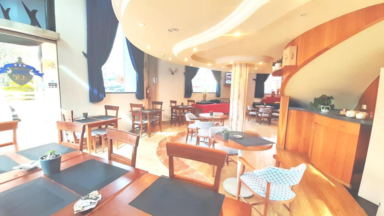 Hotel Nueva Plaza Maliano Ngoại thất bức ảnh